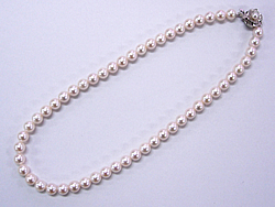 修理例：パールネックレスを念珠とブレスレットにリフォーム