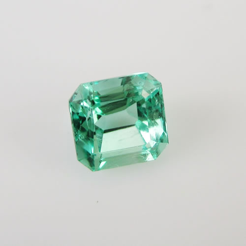 コロンビア産 天然エメラルド ルース 0.65ct-