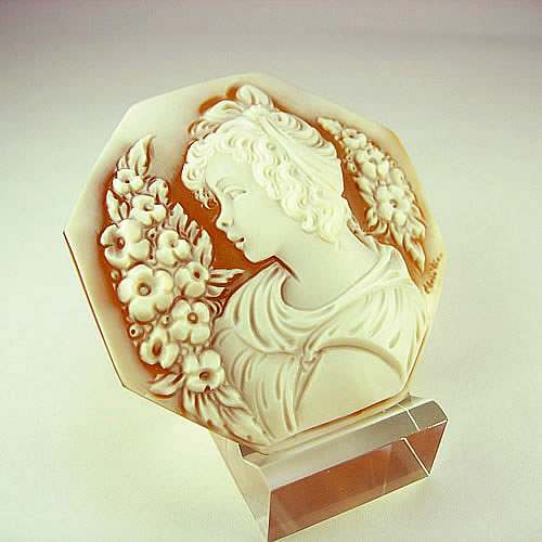 シェルカメオ 手彫り　 50×50mm 　ジュエリールース cd805 画像