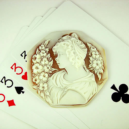シェルカメオ 手彫り　 50×50mm 　ジュエリールース cd805 画像