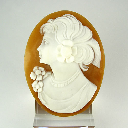 シェルカメオ 手彫り　 45×34mm　ジュエリールース cd822