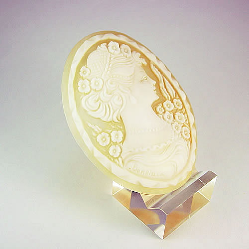 シェルカメオ 手彫り 　60×45mm　 ジュエリールース cd825 画像