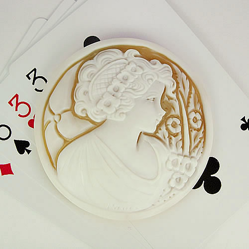 シェルカメオ 手彫り　 60×60mm 　ジュエリールース cd832 画像