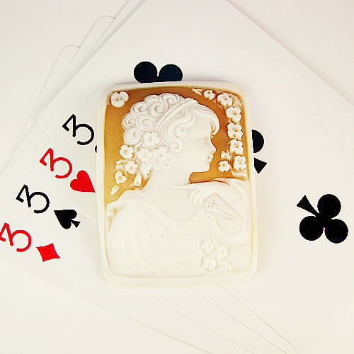 シェルカメオ 手彫り　 50×38mm 　ジュエリールース cd835 画像