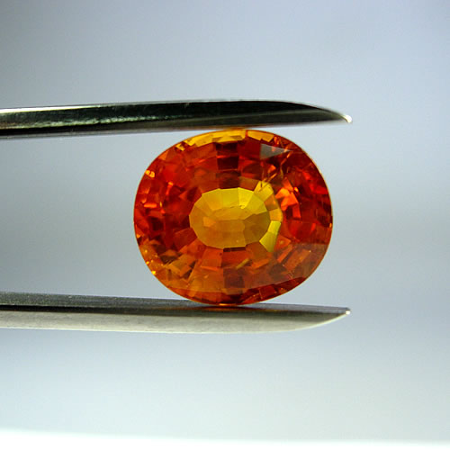 ゴールデンサファイア　3.85ct ジュエリールース da342