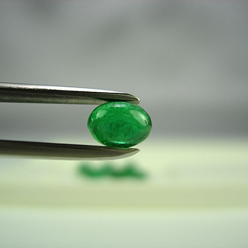 コロンビア産エメラルド カボション 5.25ct ジュエリールース