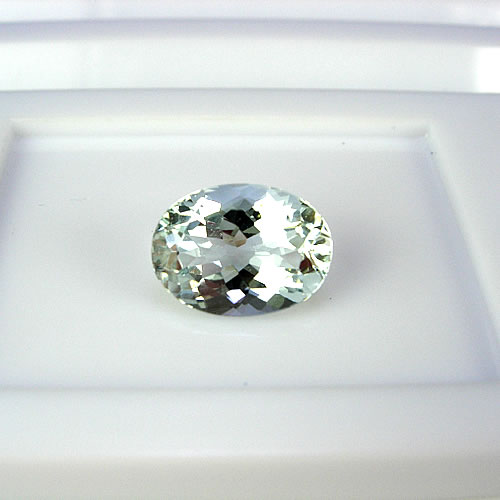 アクアマリン　3.21ct ジュエリールース dc800