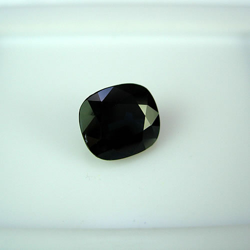 ブルーサファイア　2.23ct　ジュエリールース de104a 画像