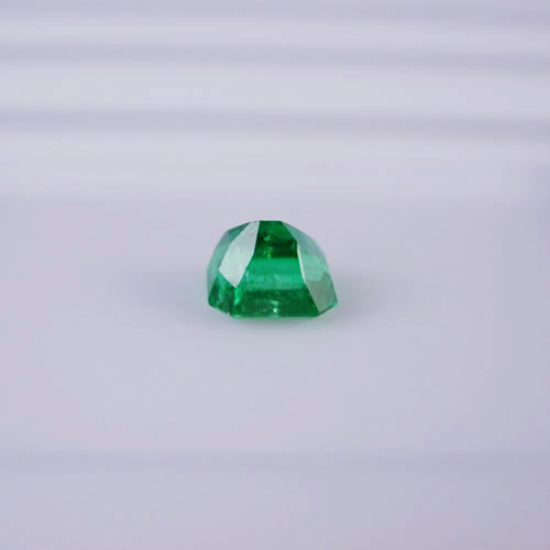 コロンビア産エメラルド　0.63ct　ジュエリールース ed453 画像