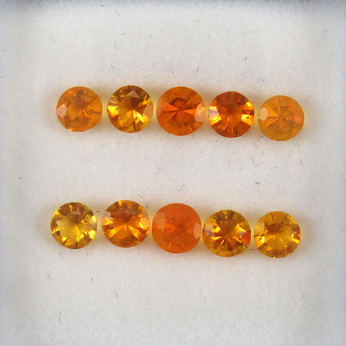 ファイアーオパール　0.76ct　10ps　ジュエリールース ed632