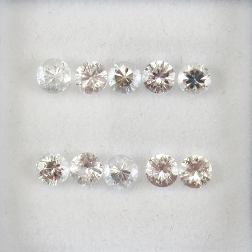 ホワイトサファイア　1.39ct　10ps　ジュエリールース ed641