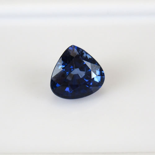 ブルーサファイア　1.37ct　ジュエリールース ed653 画像