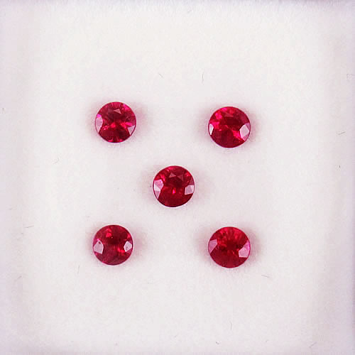 ルビー　2.6～2.8mm 　0.47ct　ジュエリールース ed655