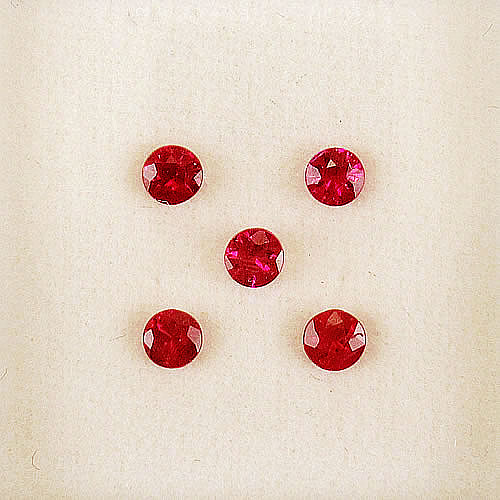 ルビー　2.6～2.8mm 　0.45ct　ジュエリールース ed656