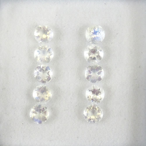 ムーンストーン　0.94ct　10ps　ジュエリールース ed672 画像