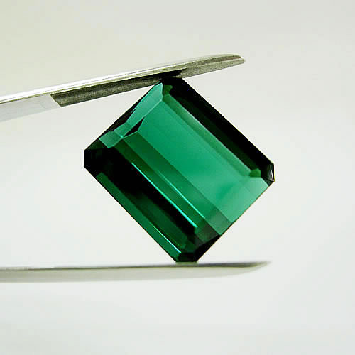 大粒グリーントルマリン　13.57ct　ジュエリールース ed732