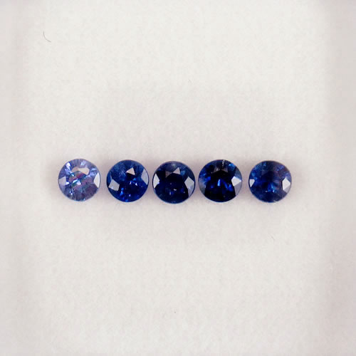 ブルーサファイア　0.44ct　2.6～2.7mm　ジュエリールース ed772