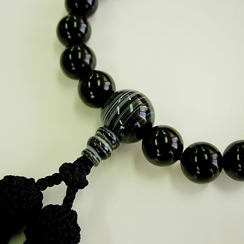 天然ジェット　黒縞メノー仕立正絹房　男性用数珠（念珠）『10年保証付き』 jn0364 画像